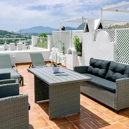Captivating Coastal Townhouse In Aloha Pueblo With Amazing Mountain Views Marbella