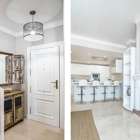 Captivating Coastal Townhouse In Aloha Pueblo With Amazing Mountain Views מארבלה